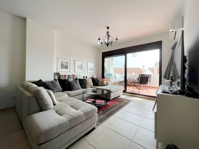 3 makuuhuone Asunto myytävänä paikassa Las Brisas, Marbella mukana uima-altaan 
autotalli - 575 000 € (Ref: 9532545)