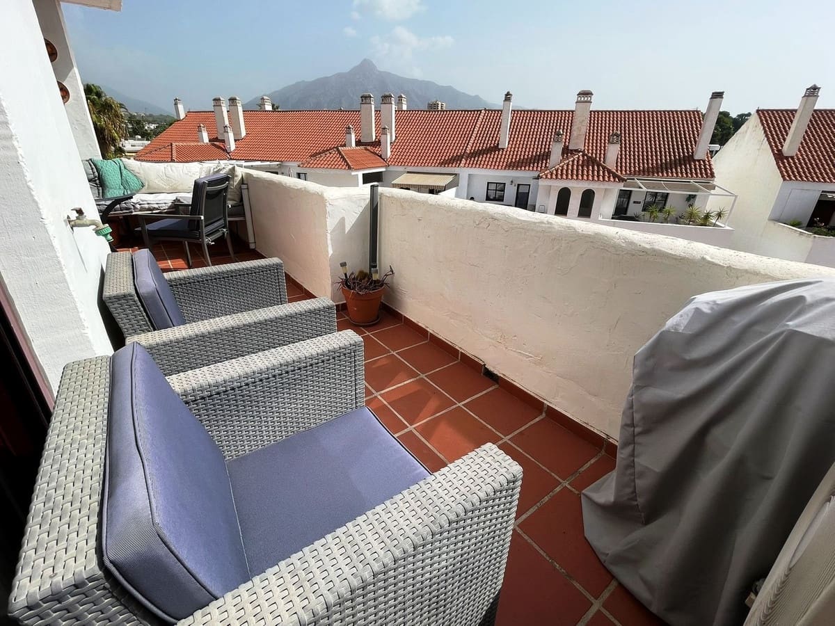 3 sovrum Lägenhet till salu i Marbella med pool garage - 575 000 € (Ref: 9532545)