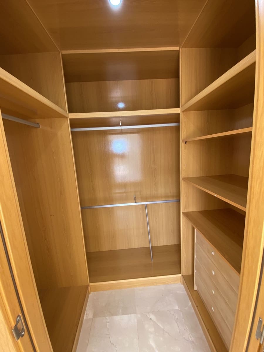 Chalet de 3 habitaciones en Manilva en venta con piscina garaje - 449.000 € (Ref: 9532546)