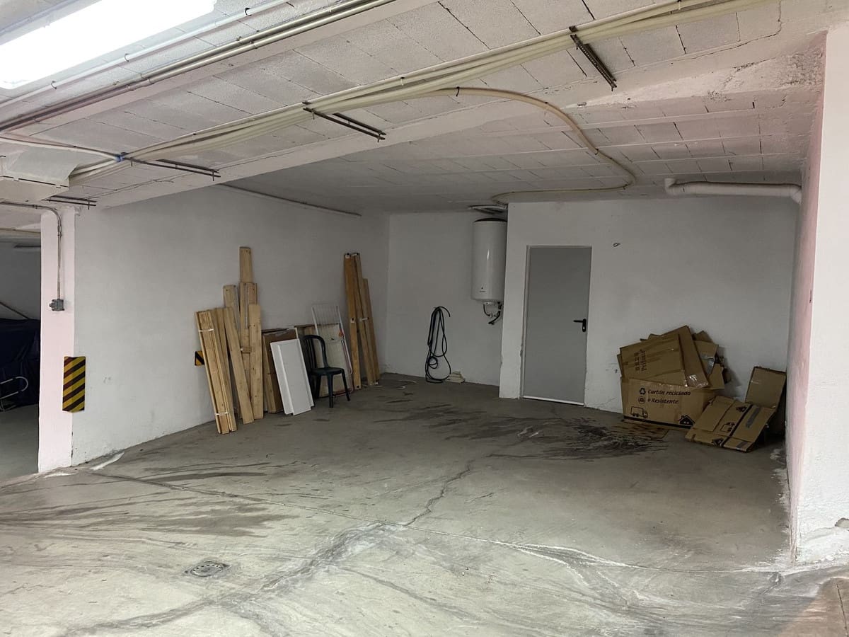 Chalet de 3 habitaciones en Manilva en venta con piscina garaje - 449.000 € (Ref: 9532546)