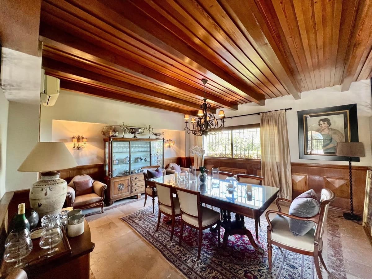 4 quarto Moradia para venda em Marbella com piscina garagem - 3 600 000 € (Ref: 9532547)