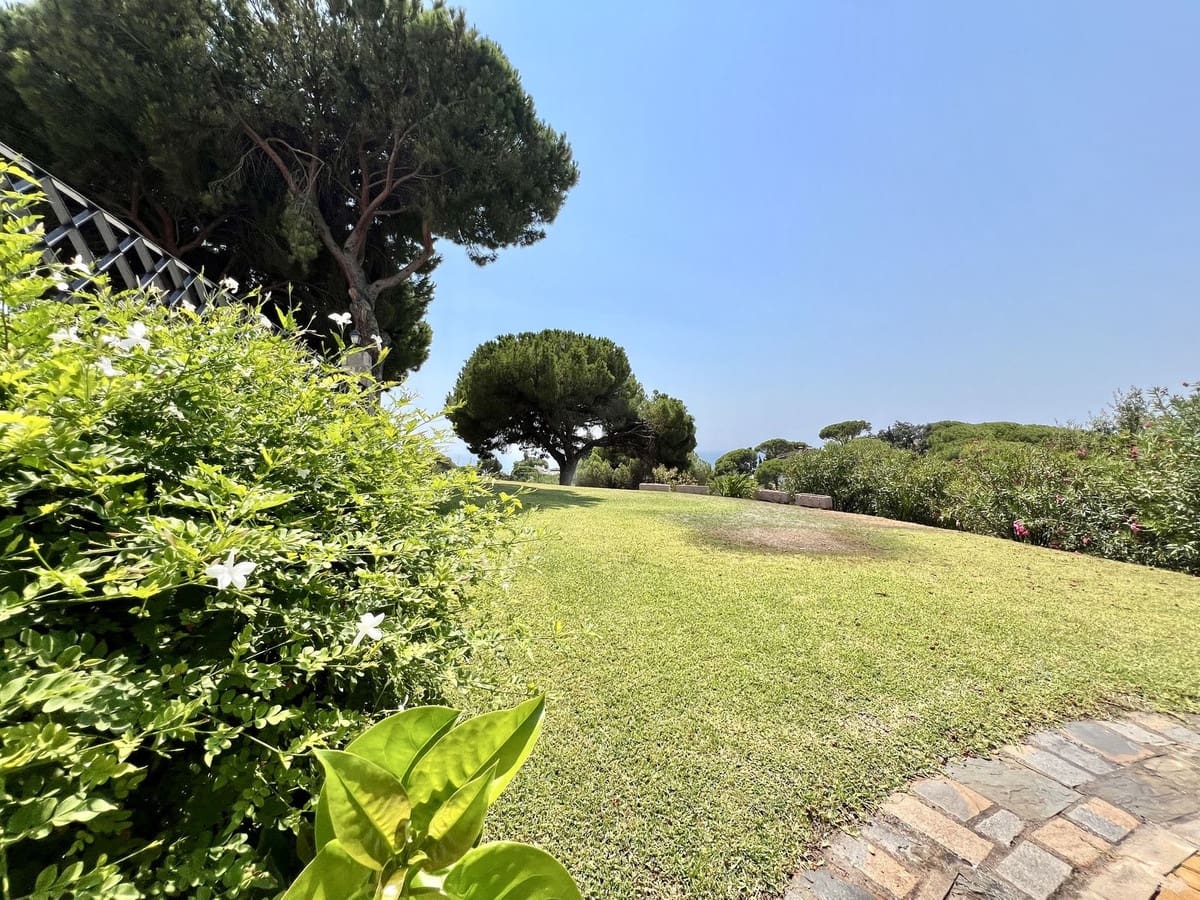 4 quarto Moradia para venda em Marbella com piscina garagem - 3 600 000 € (Ref: 9532547)