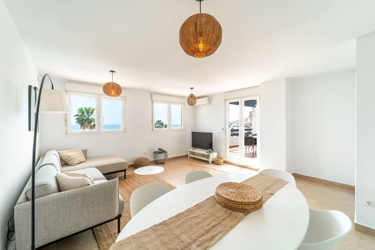 3 sovrum Lägenhet till salu i Manilva med pool - 399 000 € (Ref: 9532551)