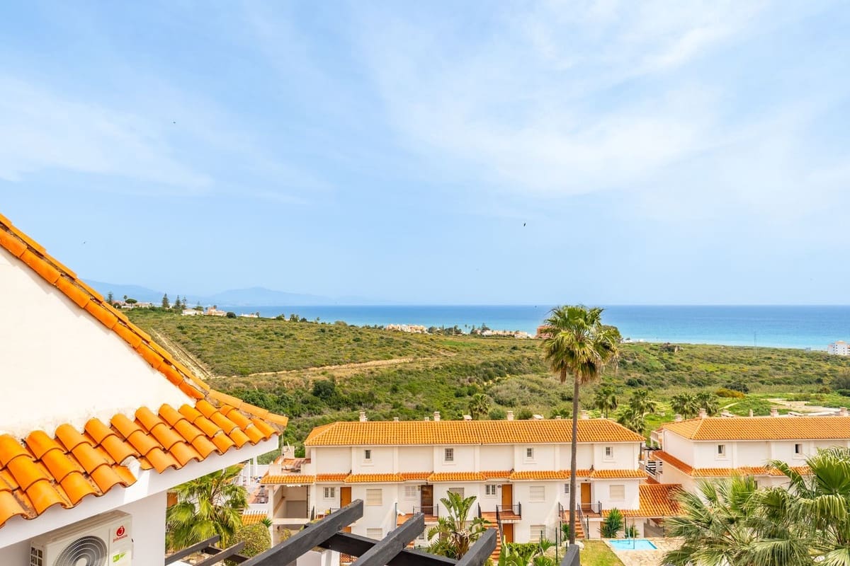 3 sovrum Lägenhet till salu i Manilva med pool - 399 000 € (Ref: 9532551)