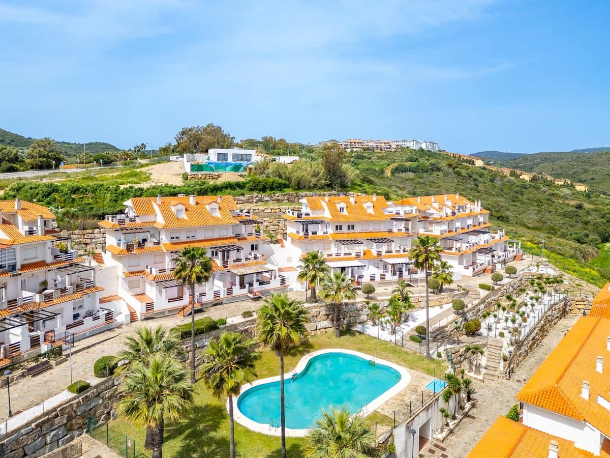 3 sovrum Lägenhet till salu i Manilva med pool - 399 000 € (Ref: 9532551)