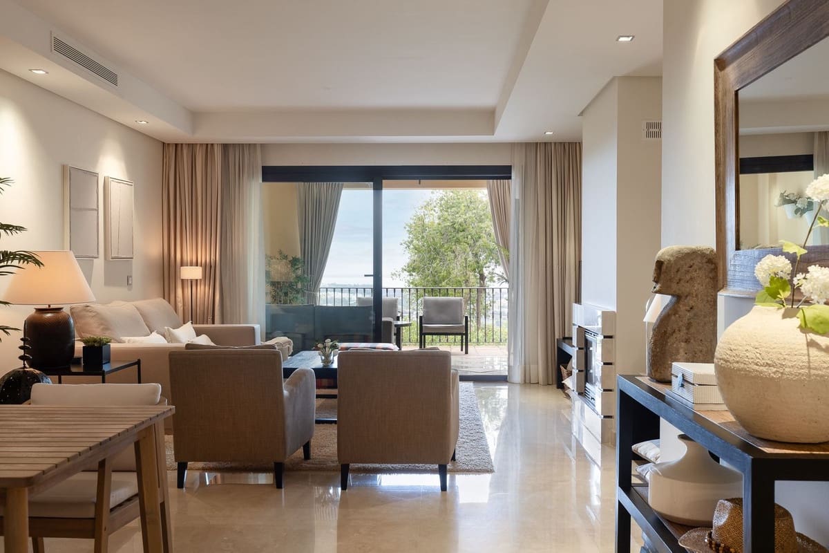 2 sypialnia Mieszkanie na sprzedaż w Benahavis z basenem - 895 000 € (Ref: 9532554)