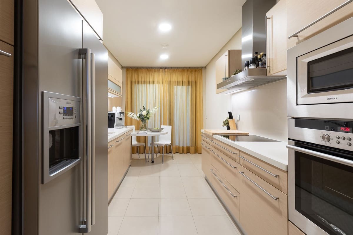 2 sypialnia Mieszkanie na sprzedaż w Benahavis z basenem - 895 000 € (Ref: 9532554)