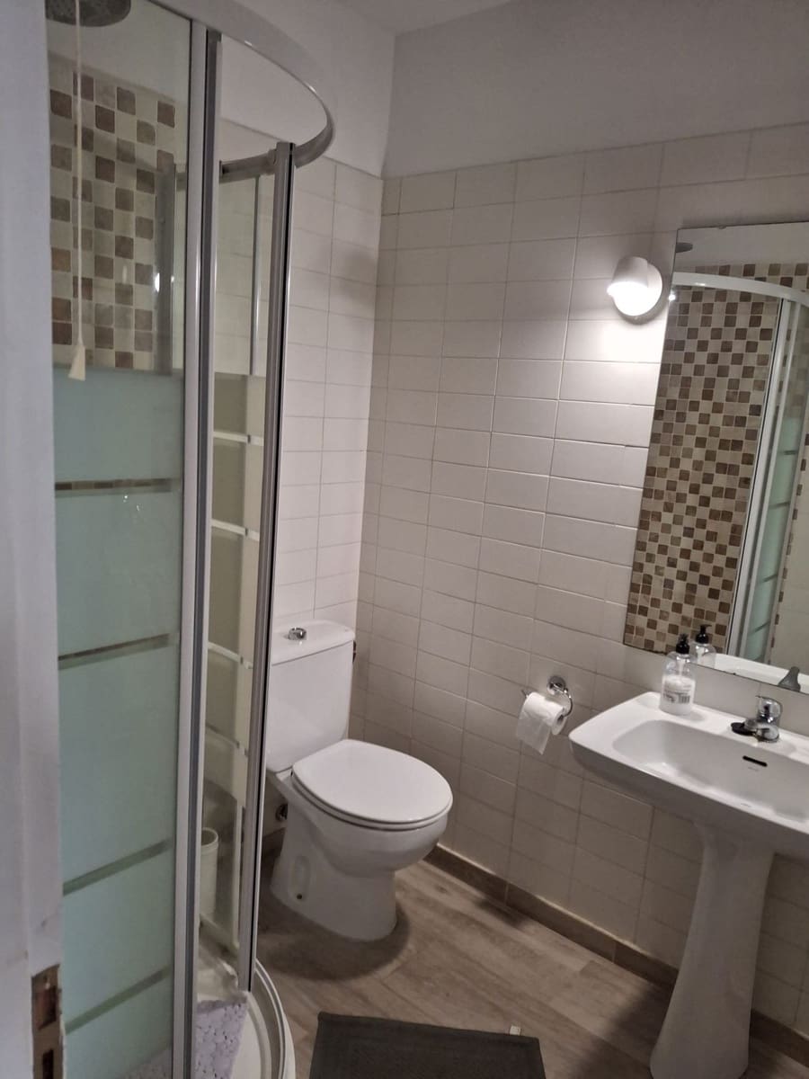 2 soveværelse Villa til salg i New Golden Mile med swimmingpool garage - € 380.000 (Ref: 9532760)