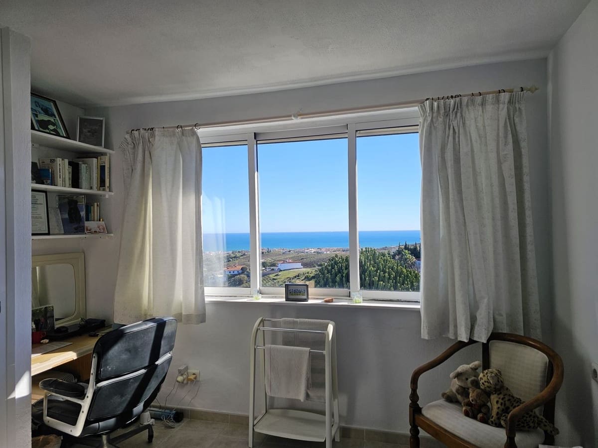 3 camera da letto Villa in vendita in Manilva con piscina - 385.000 € (Rif: 9535302)