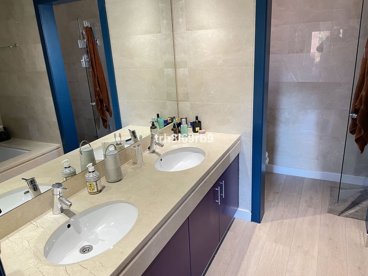 2 Zimmer Wohnung zu verkaufen in Bel-Air mit Pool Garage - 375.000 € (Ref: 9537849)