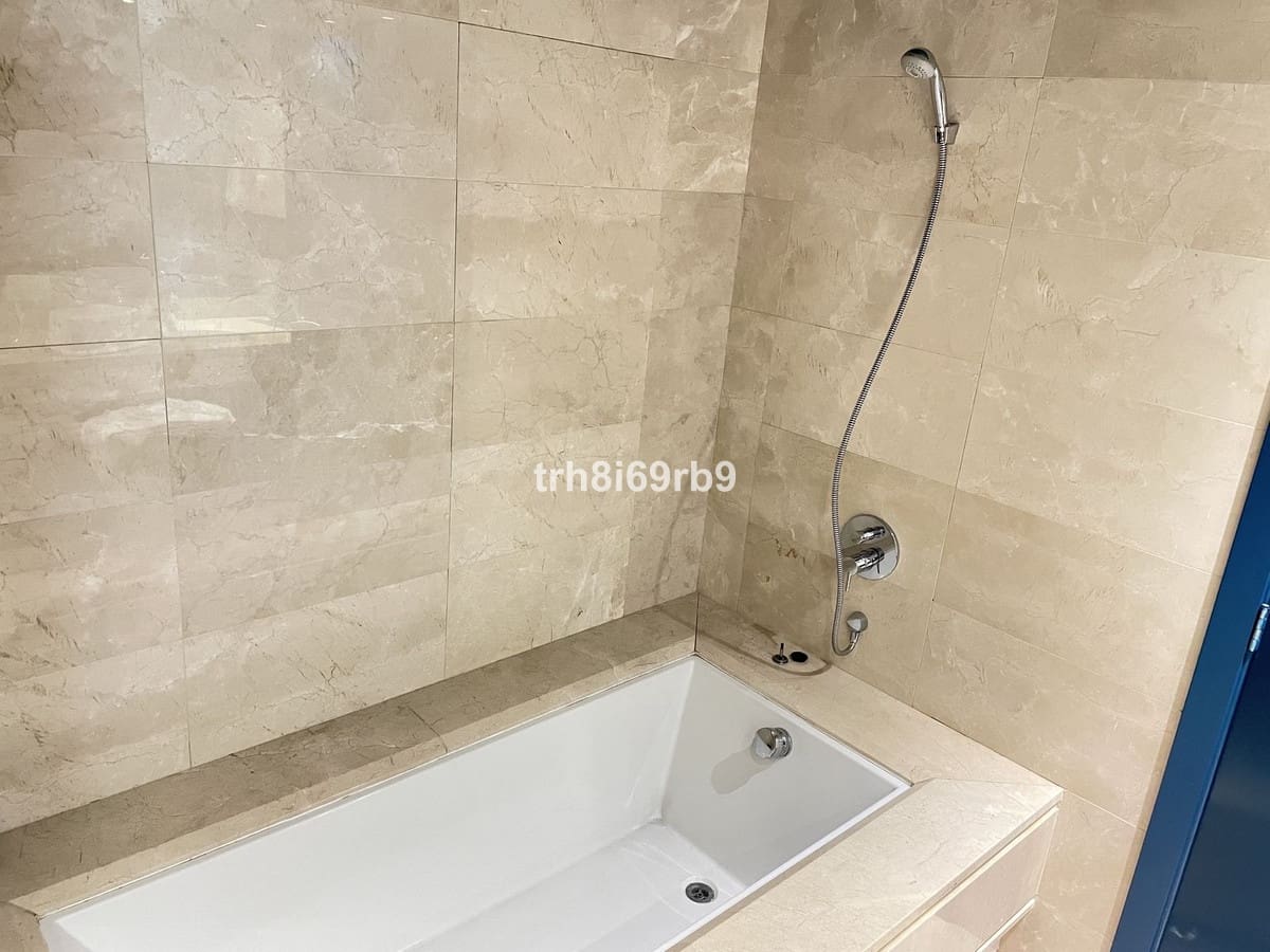 2 Zimmer Wohnung zu verkaufen in Bel-Air mit Pool Garage - 375.000 € (Ref: 9537849)