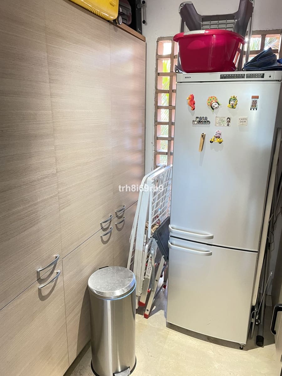 2 Zimmer Wohnung zu verkaufen in Bel-Air mit Pool Garage - 375.000 € (Ref: 9537849)