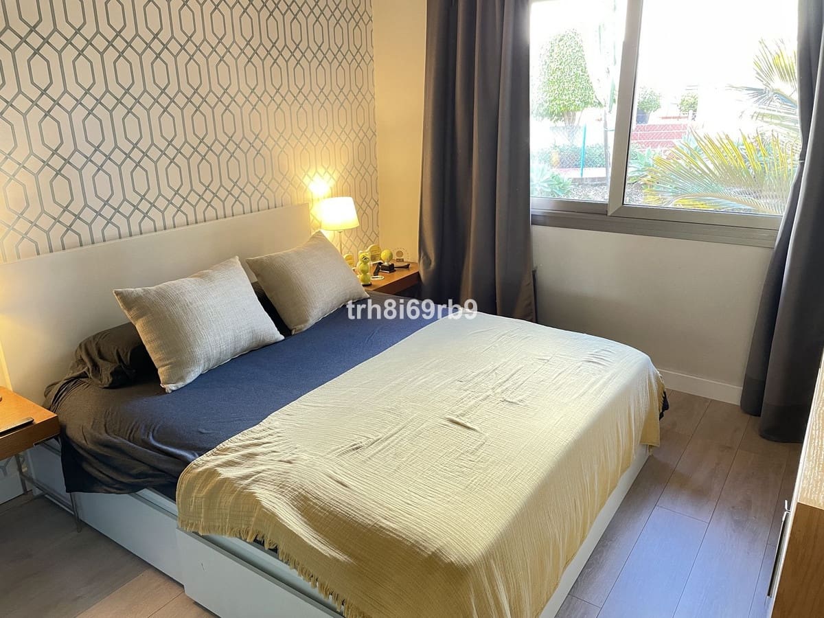 2 Zimmer Wohnung zu verkaufen in Bel-Air mit Pool Garage - 375.000 € (Ref: 9537849)