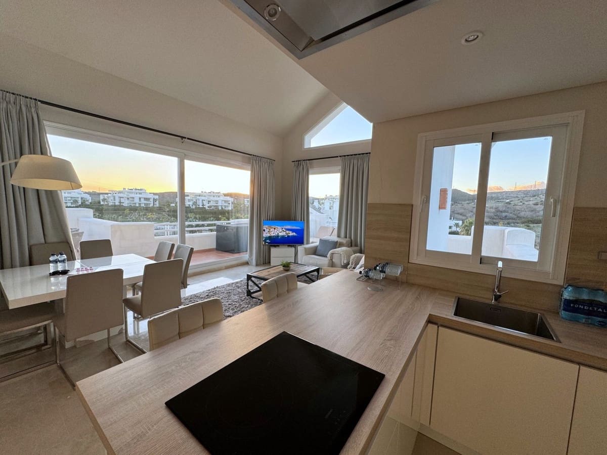 2 Zimmer Wohnung zu verkaufen in Casares mit Pool Garage - 620.000 € (Ref: 9537851)