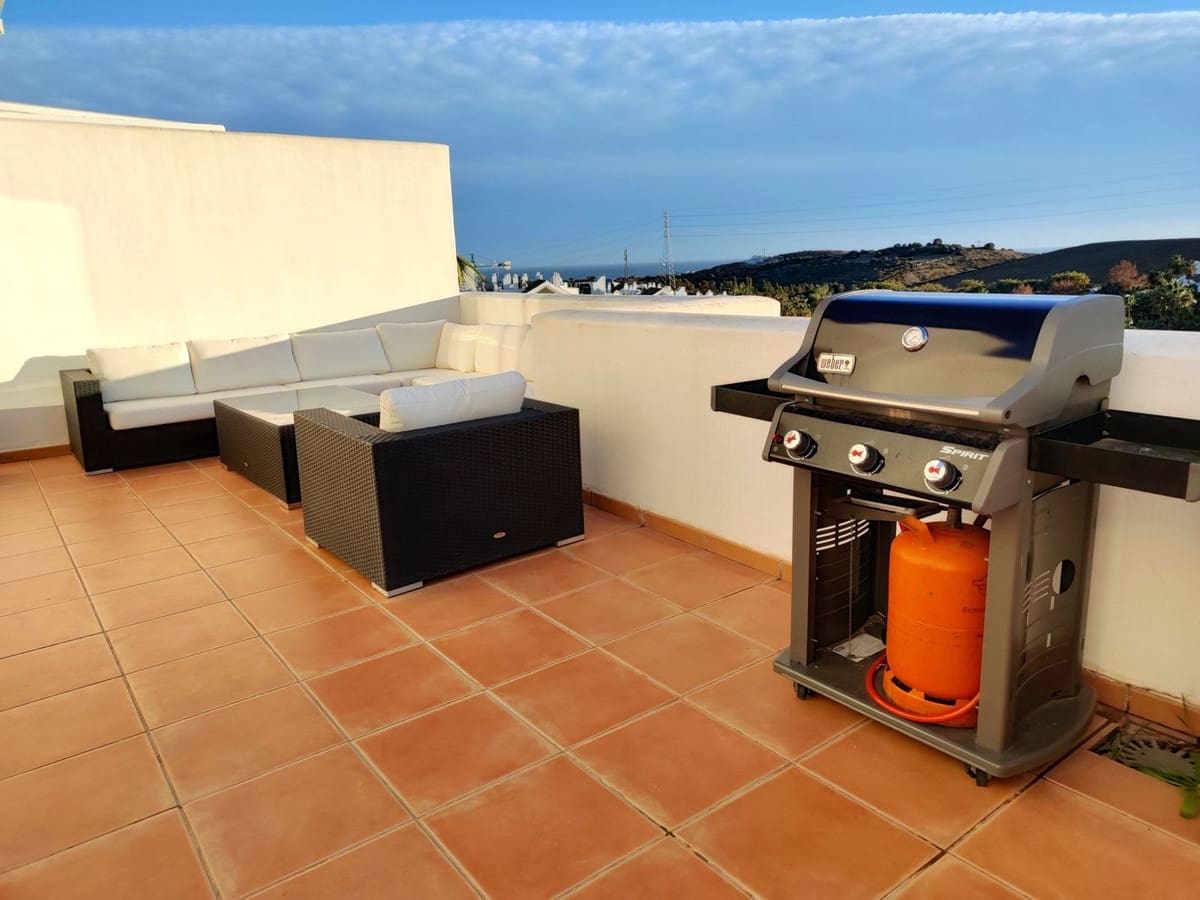 2 Zimmer Wohnung zu verkaufen in Casares mit Pool Garage - 620.000 € (Ref: 9537851)