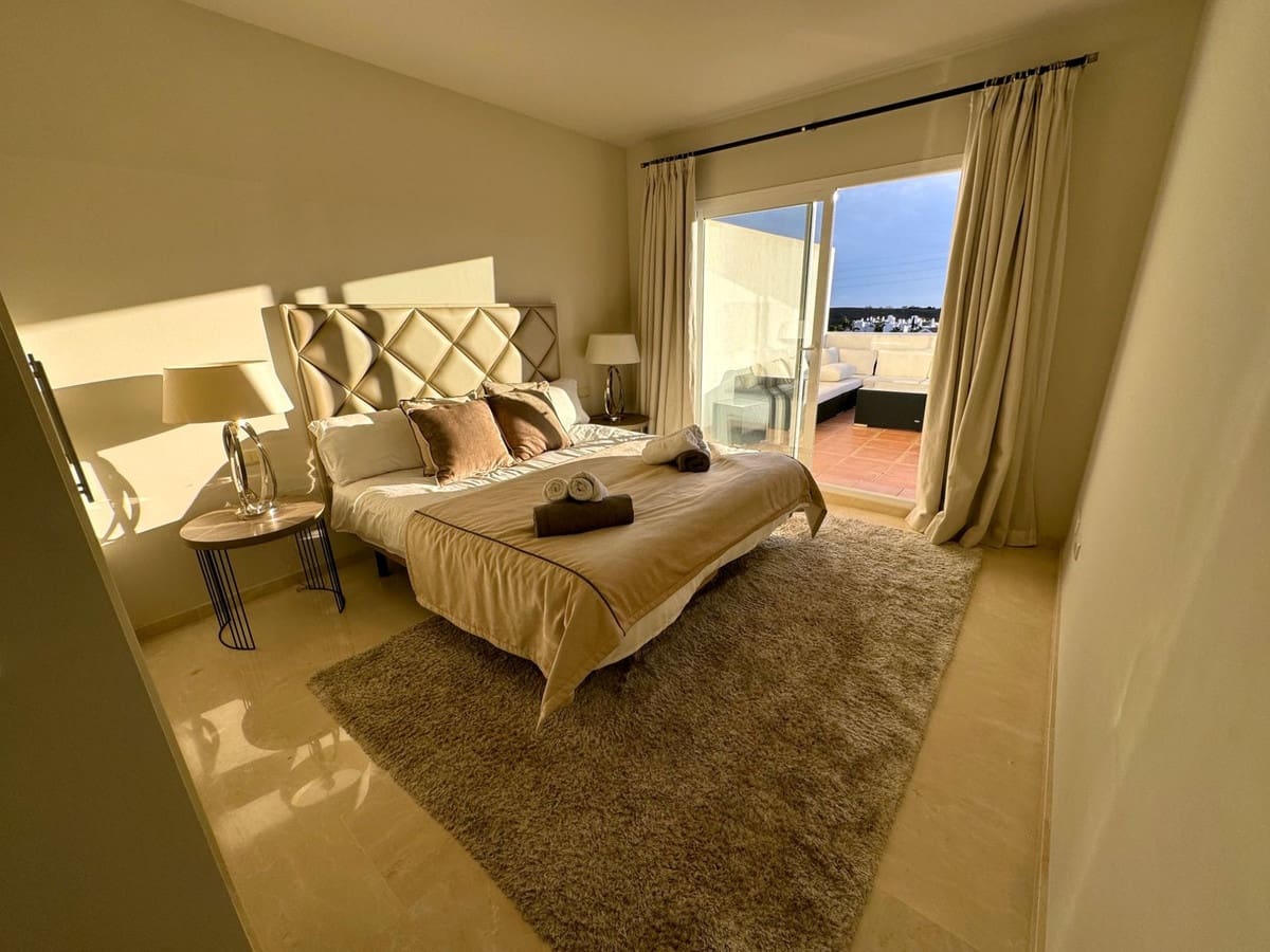 2 Zimmer Wohnung zu verkaufen in Casares mit Pool Garage - 620.000 € (Ref: 9537851)