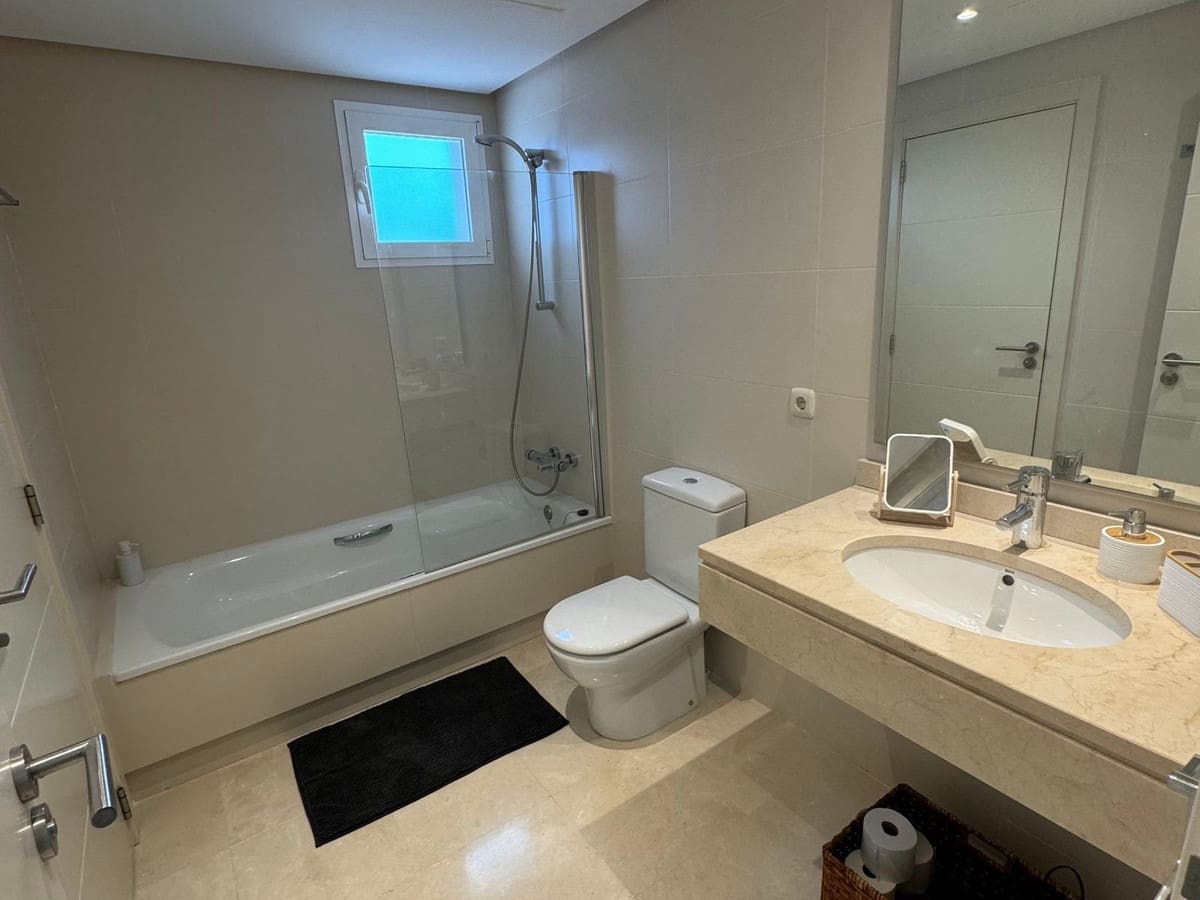 2 Zimmer Wohnung zu verkaufen in Casares mit Pool Garage - 620.000 € (Ref: 9537851)