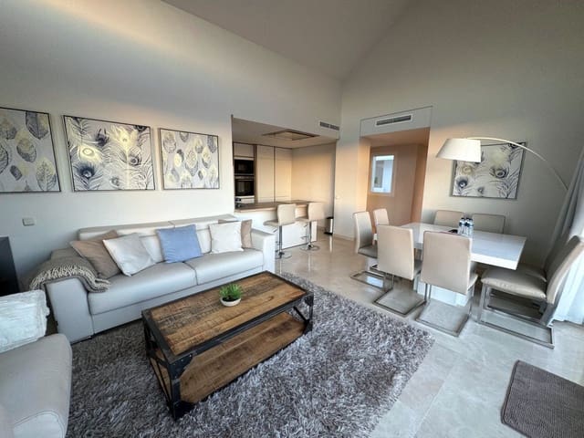 Piso de 2 habitaciones en Casares en venta con piscina garaje - 620.000 € (Ref: 9537851)