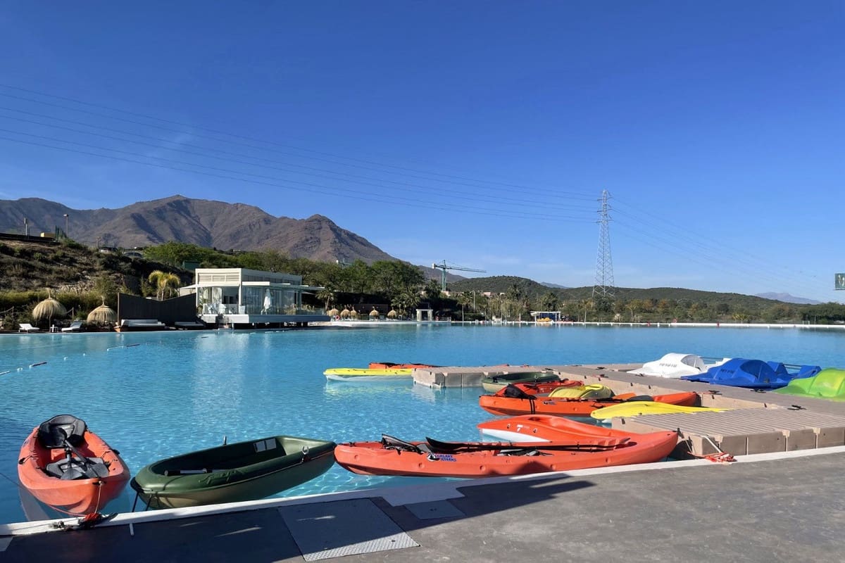 2 Zimmer Wohnung zu verkaufen in Casares mit Pool Garage - 620.000 € (Ref: 9537851)