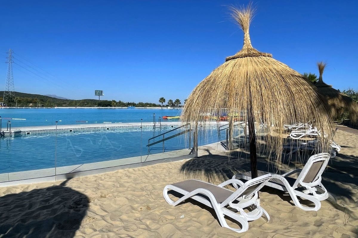 2 Zimmer Wohnung zu verkaufen in Casares mit Pool Garage - 620.000 € (Ref: 9537851)