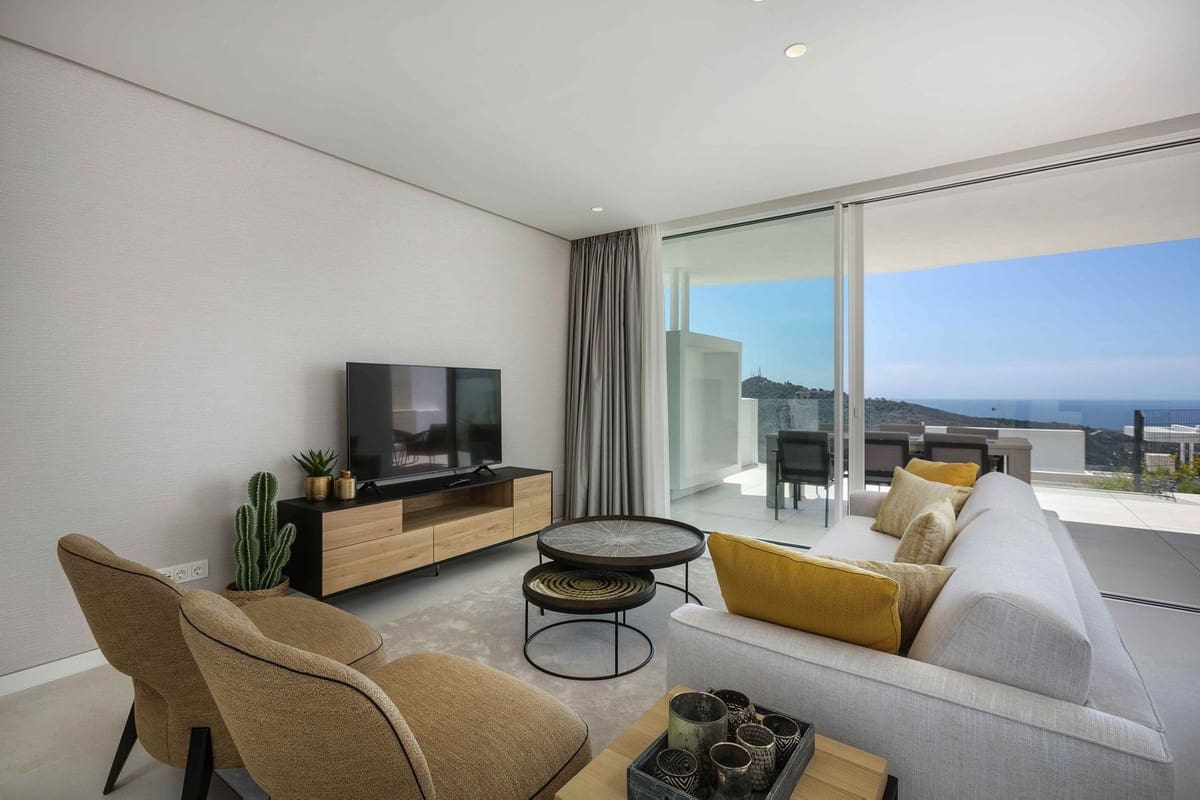 2 quarto Apartamento para venda em Ojen com piscina garagem - 770 000 € (Ref: 9537855)