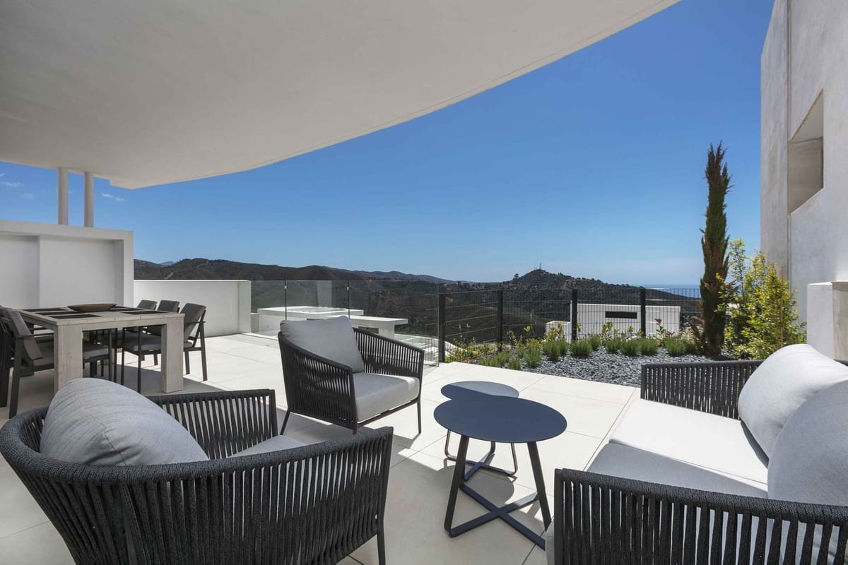 2 quarto Apartamento para venda em Ojen com piscina garagem - 770 000 € (Ref: 9537855)