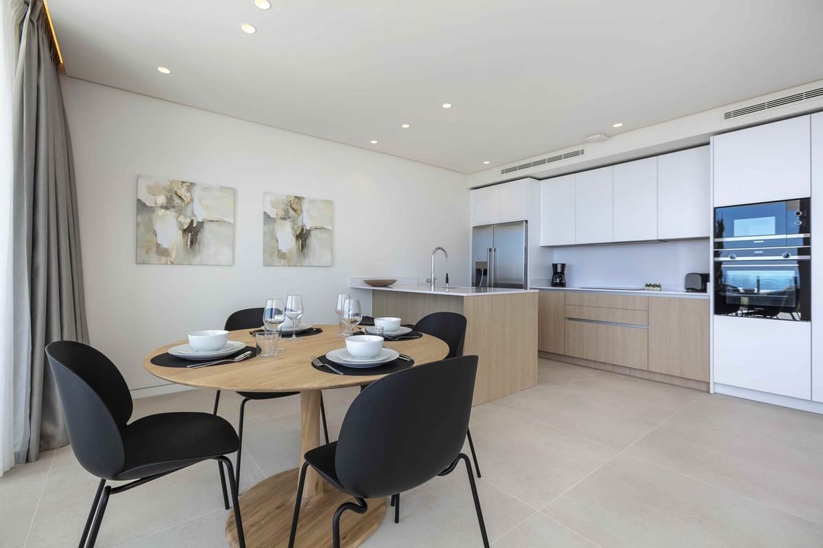 2 quarto Apartamento para venda em Ojen com piscina garagem - 770 000 € (Ref: 9537855)