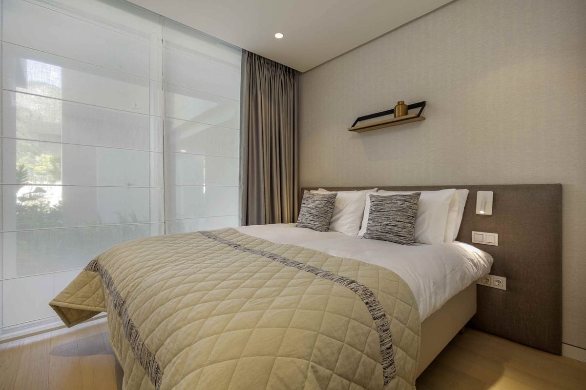 2 quarto Apartamento para venda em Ojen com piscina garagem - 770 000 € (Ref: 9537855)