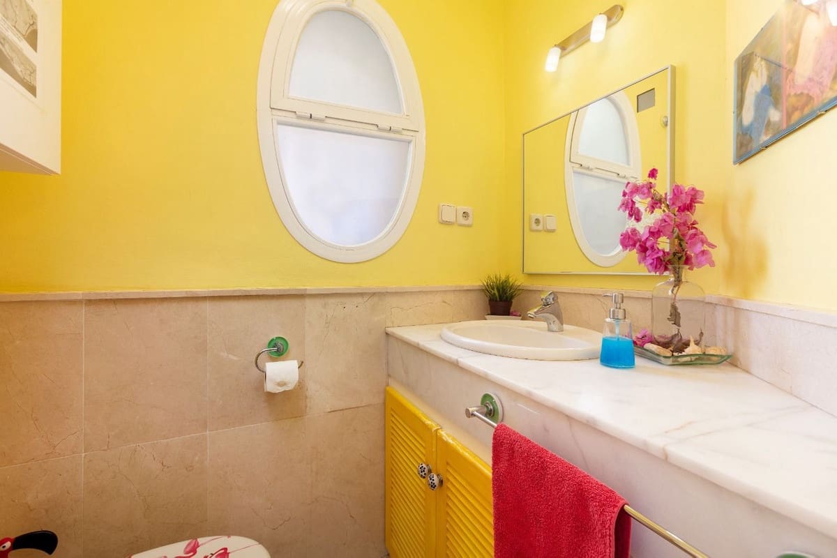 4 soverom Villa til salgs i Mijas med svømmebasseng garasje - € 495 000 (Ref: 9542114)