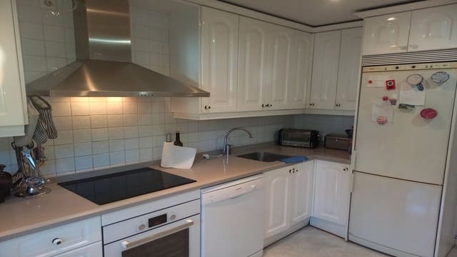 3 quarto Moradia para venda em Guadalmina Alta, Marbella com piscina garagem - 720 000 € (Ref: 9542718)