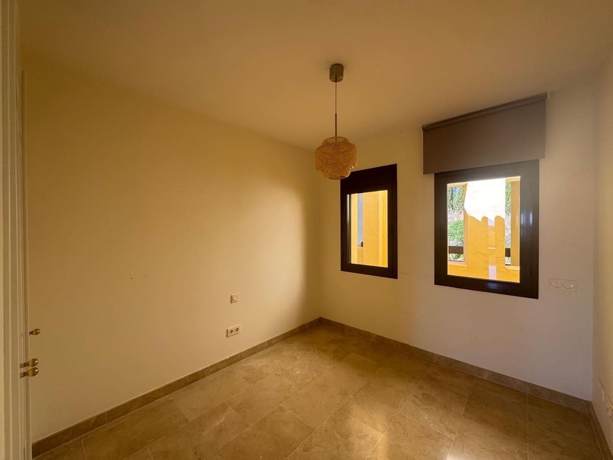 2 sovrum Lägenhet till salu i Manilva med pool garage - 275 000 € (Ref: 9544109)