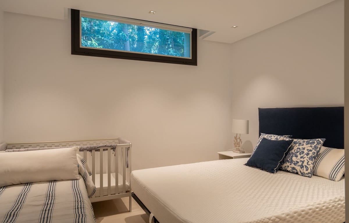 4 Zimmer Villa zu verkaufen in Estepona mit Pool - 3.500.000 € (Ref: 9544111)