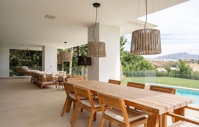 4 Zimmer Villa zu verkaufen in Parque Central, Estepona mit Pool - 3.500.000 € (Ref: 9544111)