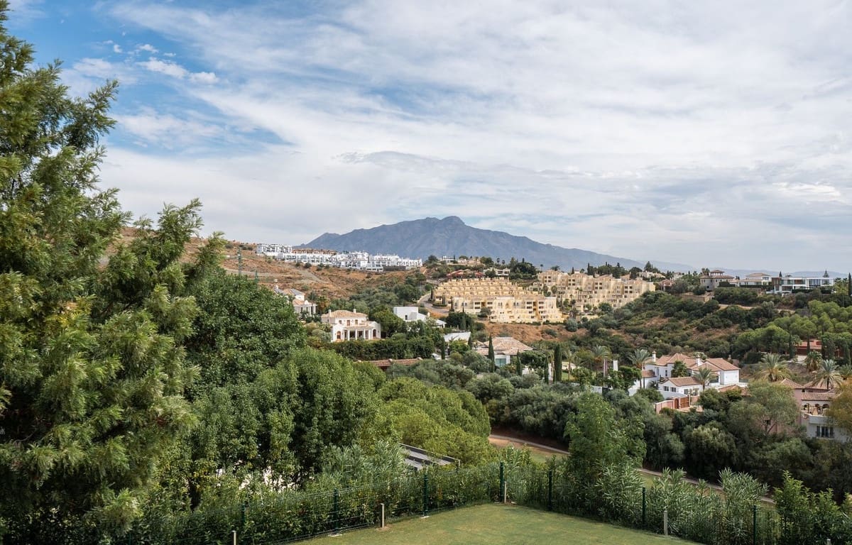 4 Zimmer Villa zu verkaufen in Estepona mit Pool - 3.500.000 € (Ref: 9544111)