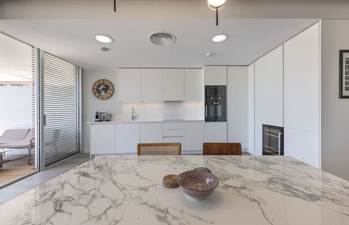 2 sypialnia Mieszkanie na sprzedaż w Estepona z basenem garażem - 795 000 € (Ref: 9544112)