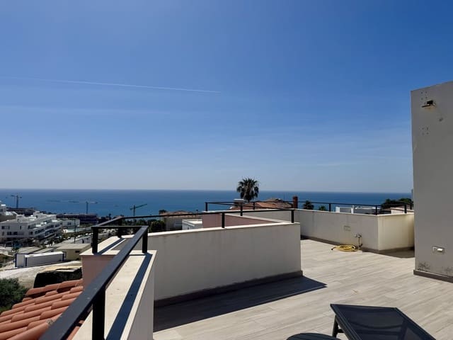 4 soverom Villa til salgs i Centro, Estepona med svømmebasseng garasje - € 1 149 000 (Ref: 9544115)