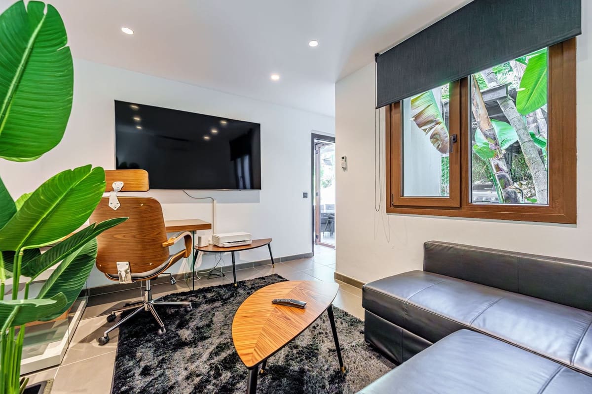 5 sypialnia Willa na sprzedaż w Marbella z basenem - 2 199 900 € (Ref: 9544586)