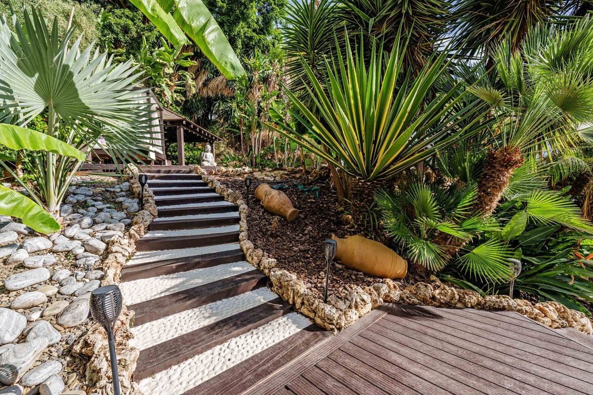 5 sypialnia Willa na sprzedaż w Marbella z basenem - 2 199 900 € (Ref: 9544586)