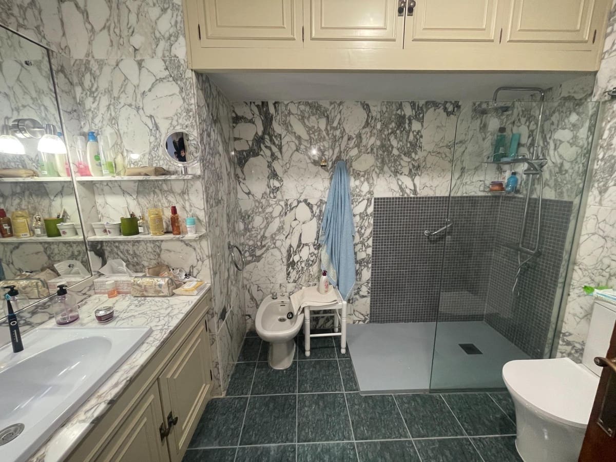 4 makuuhuone Asunto myytävänä paikassa Estepona - 1 350 000 € (Ref: 9547021)