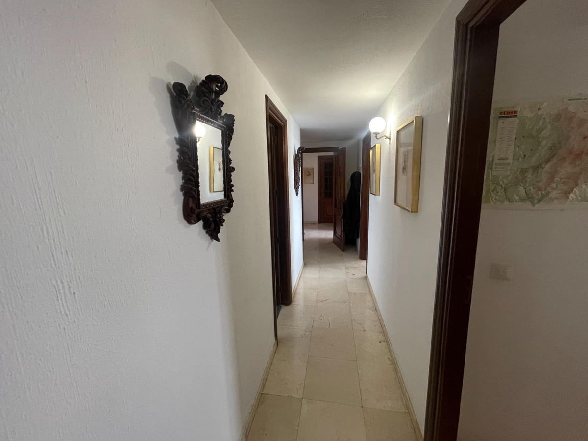 4 makuuhuone Asunto myytävänä paikassa Estepona - 1 350 000 € (Ref: 9547021)