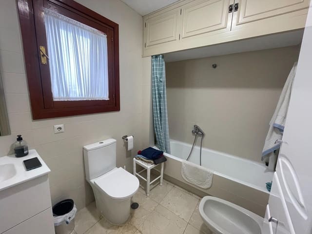 4 makuuhuone Asunto myytävänä paikassa Centro, Estepona - 1 350 000 € (Ref: 9547021)