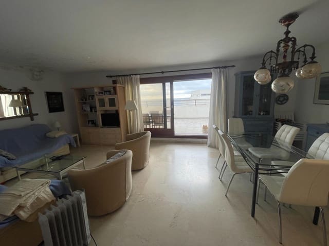 4 makuuhuone Asunto myytävänä paikassa Centro, Estepona - 1 350 000 € (Ref: 9547021)