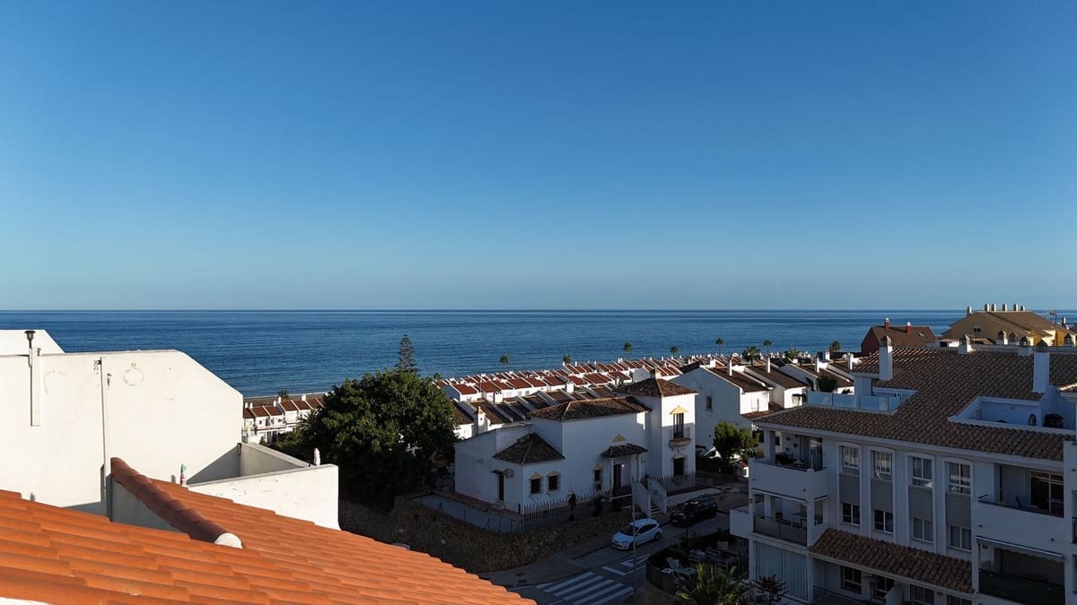 3 sovrum Lägenhet till salu i Manilva med garage - 365 000 € (Ref: 9547191)