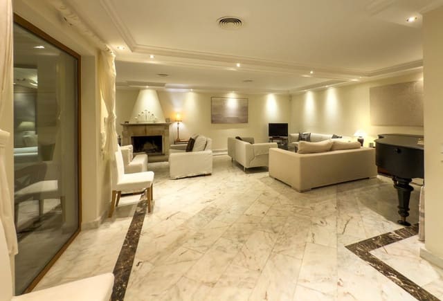 7 camera da letto Villa in vendita in El Rosario, Marbella con piscina garage - 3.500.000 € (Rif: 9548476)