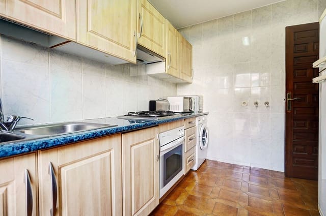 2 soverom Villa til salgs i Bello Horizonte - Lindasol, Marbella med svømmebasseng garasje - € 325 000 (Ref: 9548635)