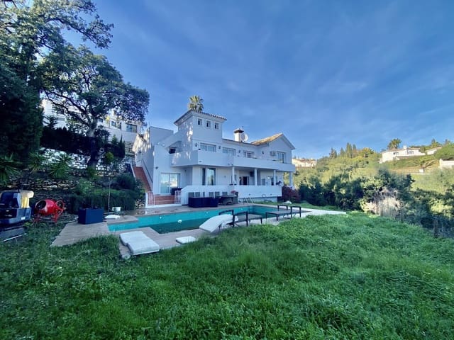 5 soverom Villa til salgs i Riviera del Sol, Mijas med svømmebasseng - € 1 200 000 (Ref: 9548642)