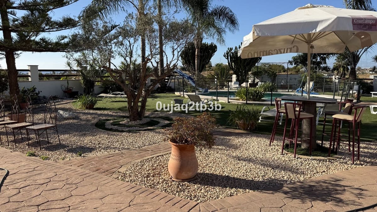 Bauplatz zu verkaufen in Estepona - 1.550.000 € (Ref: 9550156)