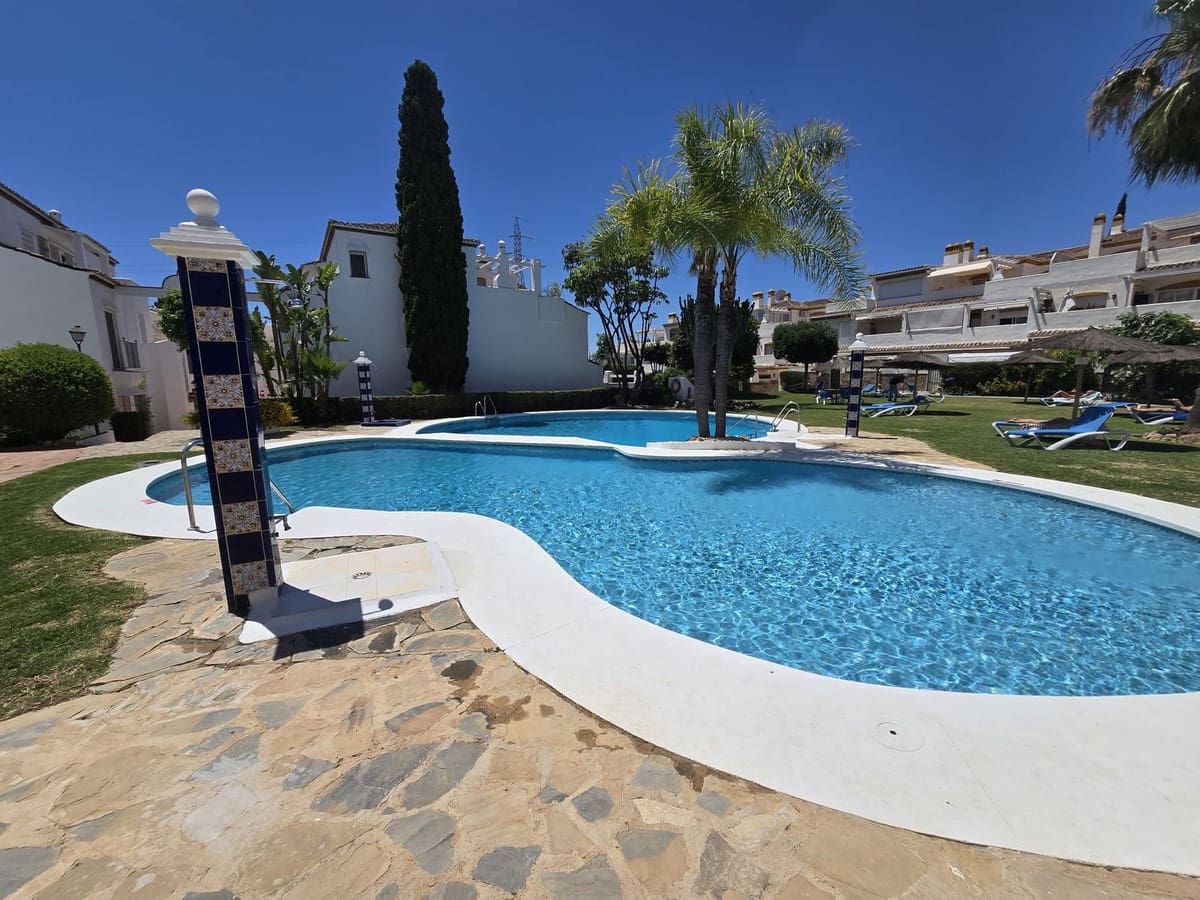 2 soverom Leilighet til salgs i Marbella med garasje - € 560 000 (Ref: 9550157)