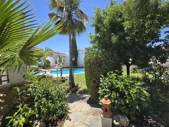 2 soverom Leilighet til salgs i Sierra Blanca, Marbella med garasje - € 560 000 (Ref: 9550157)