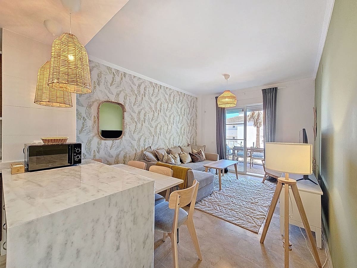 3 sovrum Lägenhet till salu i Manilva med pool garage - 285 000 € (Ref: 9550327)